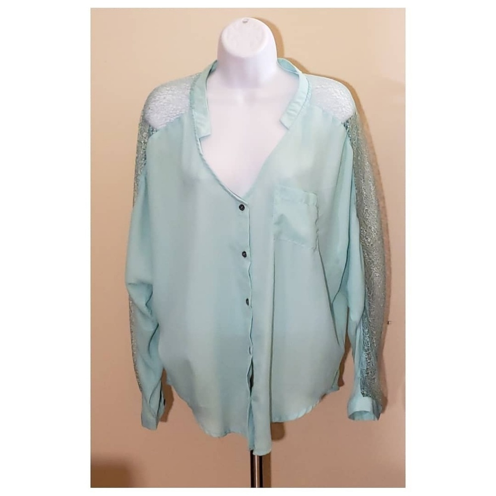 Women's Mint Green Blouse